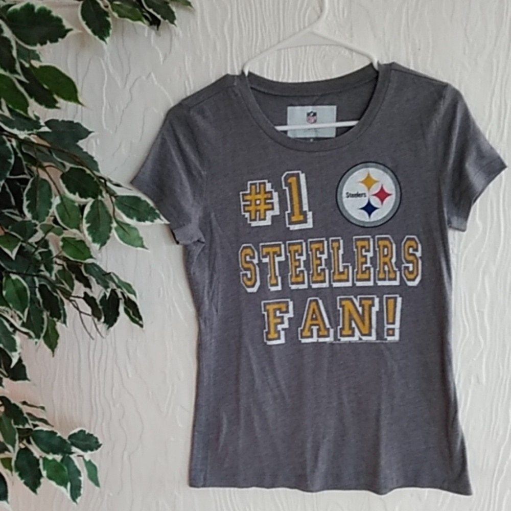 3/15 NFL Steelers woman's tee shirt